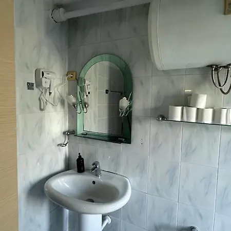 Central Apartments Apartament Tirana